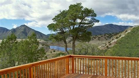 Royal gorge vacation rentals  Call to Reserve